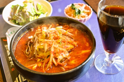 ユッケジャンクッパランチ